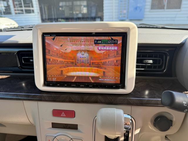 アルトラパン モード　ナビＴＶ　禁煙車　ワンオーナー　セキュリティアラーム　両席エアバッグ　ソナー　フルフラットシート　キーフリー　ＥＳＣ　メモリーナビ　エアコン　ベンチシート　運転席エアバッグ　パワーウィンドウ（2枚目）