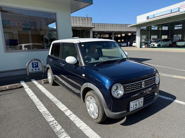 アルトラパン モード　ナビＴＶ　禁煙車　ワンオーナー　セキュリティアラーム　両席エアバッグ　ソナー　フルフラットシート　キーフリー　ＥＳＣ　メモリーナビ　エアコン　ベンチシート　運転席エアバッグ　パワーウィンドウ（7枚目）