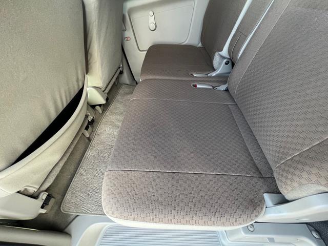 エブリイ ジョイン　５速マニュアル車　運転席パワーウィンドウ　キーレス　両側スライドドア　運転席・助手席エアバック　ＡＢＳ　エアコン　パワーステアリング（51枚目）