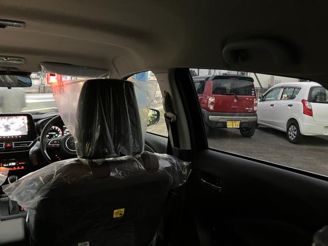 フロンクス ベースグレード　全周囲カメラ　バックカメラ　クルーズコントロール　スマートキー　アルミホイール（24枚目）