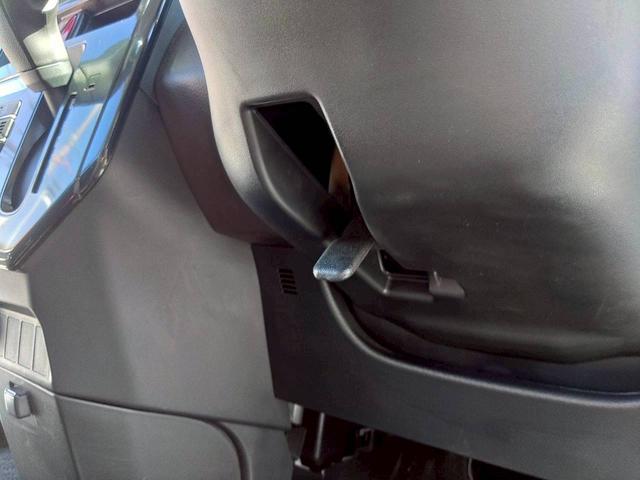 ルーミー G 後期 純正SDナビ 両側電動スライドドア 衝突軽減ブレーキ LEDヘッドライト タイヤ新品 アルミホイール ドラレコ前後 クリアランスソナー 車検2年 スマートキー 1オーナー GOO鑑定 保証整備付(28枚目)