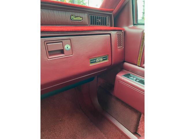 キャデラックデビル 1992モデル キャデラック クーペデヴィル 4.9L ゴールドキーエディション 令和6年9月国内新規登録(18枚目)