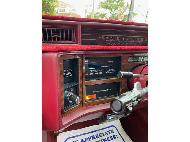 キャデラックデビル 1992モデル キャデラック クーペデヴィル 4.9L ゴールドキーエディション 令和6年9月国内新規登録(30枚目)