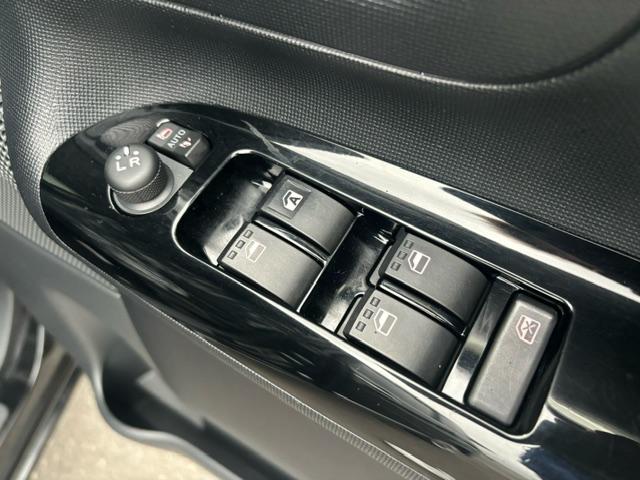 ムーヴキャンバス Gメイクアップ SAIII 4WD 純正8インチナビ TV バックカメラ リモコンエンジンスターター LEDヘッドライト プッシュスタート 両側電動スライドドア(12枚目)