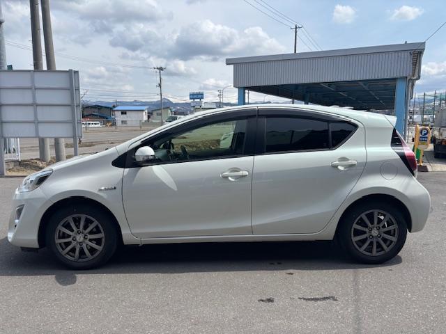 アクア S ナビ TV バックカメラ ドライブレコーダー スペアキー(26枚目)