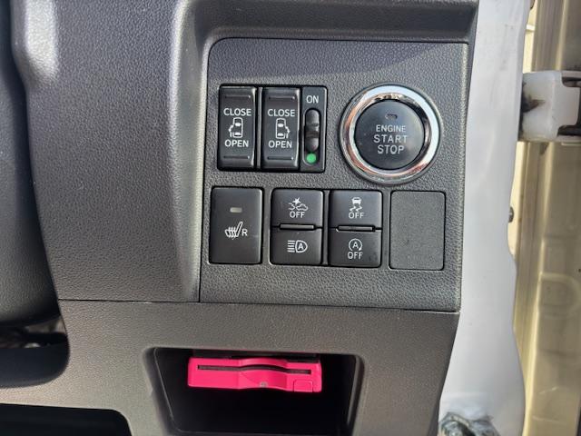 タント カスタムＲＳ　トップエディションＳＡＩＩＩ　４ＷＤ　ターボ　純正８インチナビ　ＴＶ　バックカメラ　後席フリップダウンモニター　ＥＴＣ　ドラレコ　ＥＴＣ　両側電動スライドドア（12枚目）