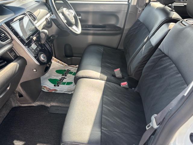 タント カスタムＲＳ　トップエディションＳＡＩＩＩ　４ＷＤ　ターボ　純正８インチナビ　ＴＶ　バックカメラ　後席フリップダウンモニター　ＥＴＣ　ドラレコ　ＥＴＣ　両側電動スライドドア（14枚目）