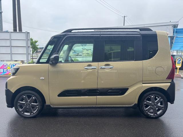 タント ファンクロスターボ　４ＷＤ　純正１０インチメモリーナビ　パノラマ対応カメラ　前後ドライブレコーダー　純正マット＆バイザー（26枚目）