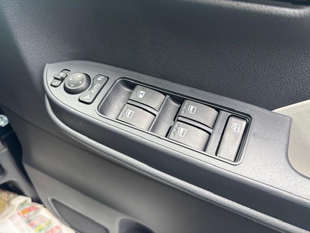 タント Ｘ　４ＷＤ　届出済み未使用車（7枚目）