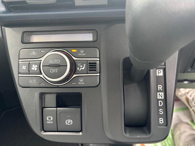 タント Ｘ　４ＷＤ　届出済み未使用車（16枚目）