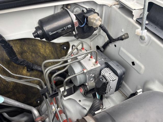 ジムニー ランドベンチャー 4WD オートマ CDオーディオ キーレス リモコンエンジンスターター スタッドレスタイヤセット有り(28枚目)