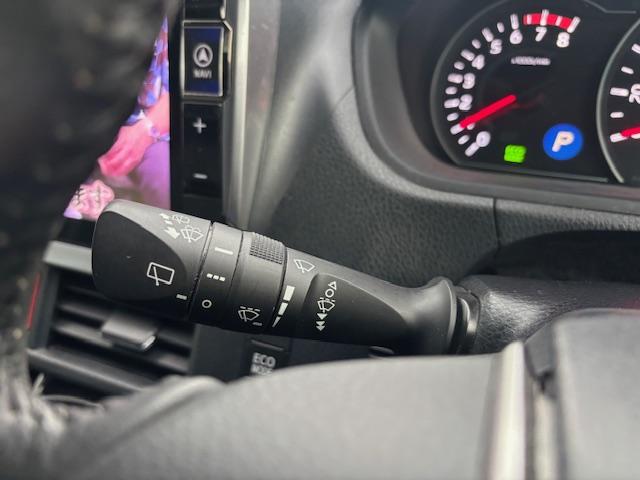 ヴォクシー ＺＳ　煌ＩＩ　４ＷＤ　ワンオーナー車　ＡＬＰＩＮＥナビＢＩＧ－Ｘ　ＡＬＰＩＮＥフリップダウンモニター　ＡＬＰＩＮＥ３ＷＡＹスピーカー　バックカメラ　ＥＴＣ　両側電動スライドドア　スタッドレスセット有り（34枚目）