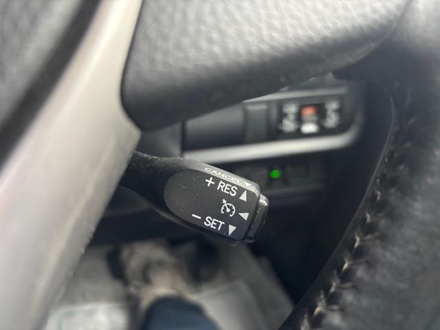 ヴォクシー ＺＳ　煌ＩＩ　４ＷＤ　ワンオーナー車　ＡＬＰＩＮＥナビＢＩＧ－Ｘ　ＡＬＰＩＮＥフリップダウンモニター　ＡＬＰＩＮＥ３ＷＡＹスピーカー　バックカメラ　ＥＴＣ　両側電動スライドドア　スタッドレスセット有り（35枚目）