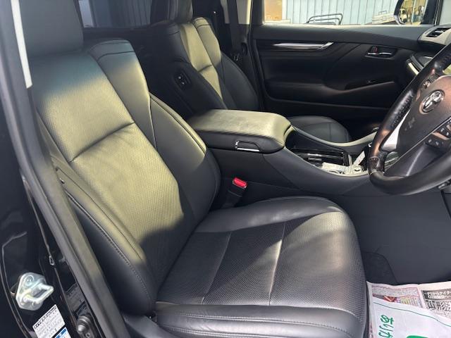 アルファード 2.5S Cパッケージ 4WD 純正ディスプレイオーディオ ETC ドラレコ リモコンエンジンスターター 両側電動スライドドア パワーバックドア 中古スタッドレスタイヤセット有り(9枚目)