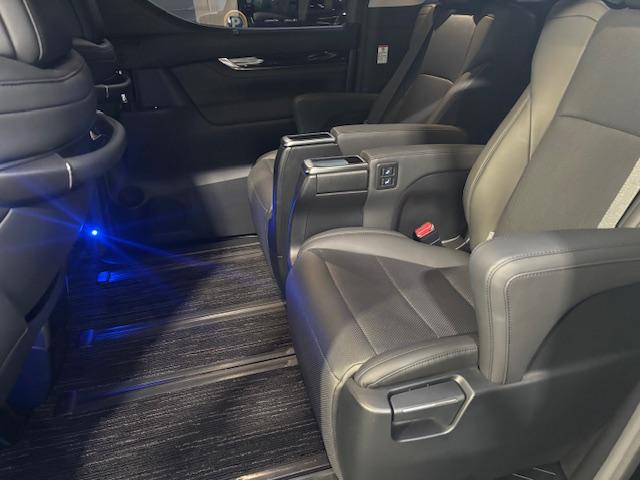 アルファード 2.5S Cパッケージ 4WD 純正ディスプレイオーディオ ETC ドラレコ リモコンエンジンスターター 両側電動スライドドア パワーバックドア 中古スタッドレスタイヤセット有り(20枚目)