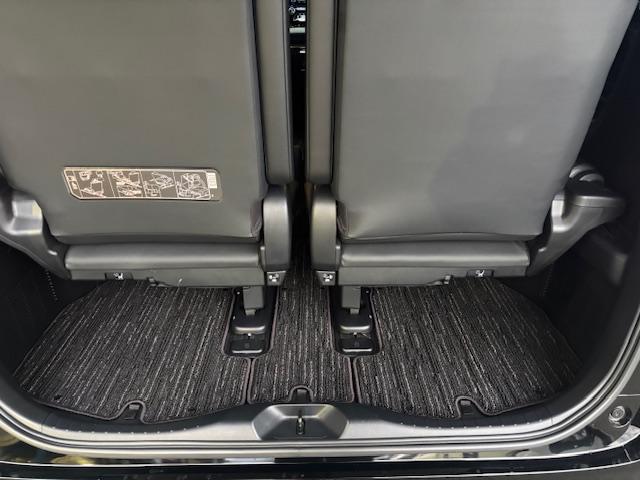 アルファード 2.5S Cパッケージ 4WD 純正ディスプレイオーディオ ETC ドラレコ リモコンエンジンスターター 両側電動スライドドア パワーバックドア 中古スタッドレスタイヤセット有り(23枚目)