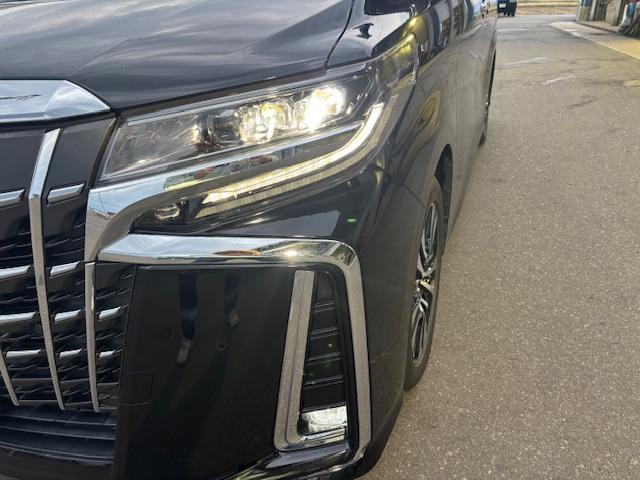 アルファード 2.5S Cパッケージ 4WD 純正ディスプレイオーディオ ETC ドラレコ リモコンエンジンスターター 両側電動スライドドア パワーバックドア 中古スタッドレスタイヤセット有り(40枚目)