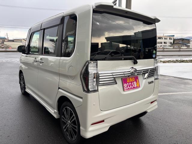 タント カスタムRS トップエディションリミテッドSAIII 4WD ターボ 純正8インチナビ TV パノラマモニター ETC ドライブレコーダー リモコンエンジンスターター 両側電動スライドドア(4枚目)