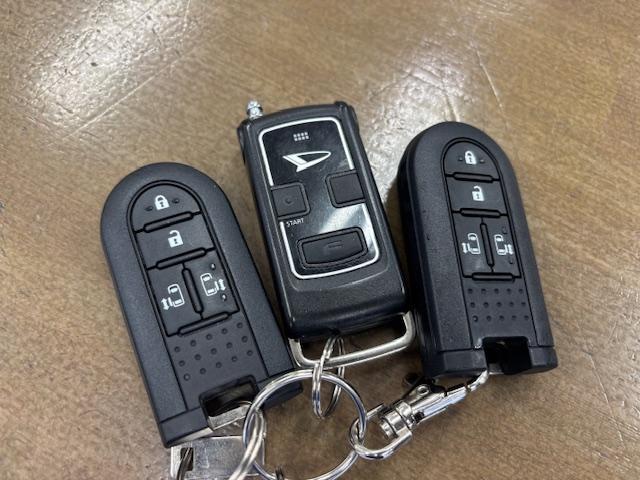 タント カスタムRS トップエディションリミテッドSAIII 4WD ターボ 純正8インチナビ TV パノラマモニター ETC ドライブレコーダー リモコンエンジンスターター 両側電動スライドドア(14枚目)