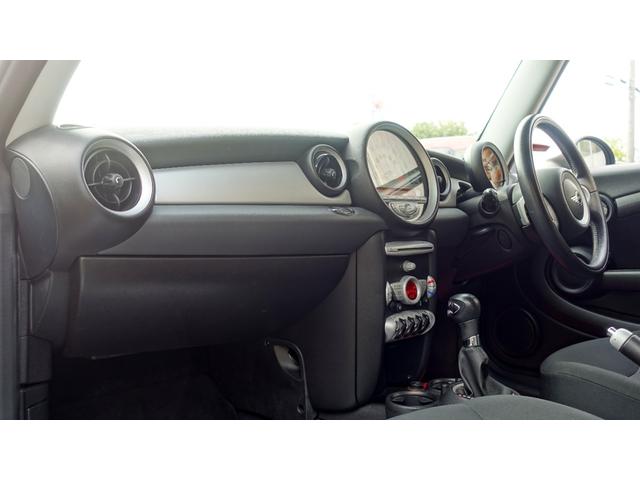 ＭＩＮＩ クーパー　クーパー　オキシジェンブルー　ホワイトルーフ（18枚目）
