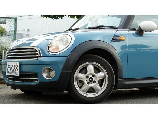 ＭＩＮＩ クーパー　クーパー　オキシジェンブルー　ホワイトルーフ（20枚目）