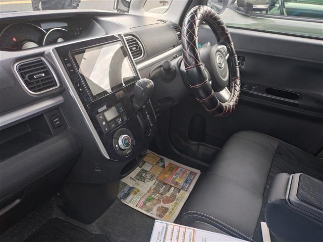 タント カスタムＲＳ　トップエディションＳＡＩＩＩ　４ＷＤ　両側電動スライドドア　ナビ　ＥＴＣ　スマートキー　プッシュ式エンジンスタート　記録簿　アルミホイール　ＬＥＤヘッドライト（2枚目）