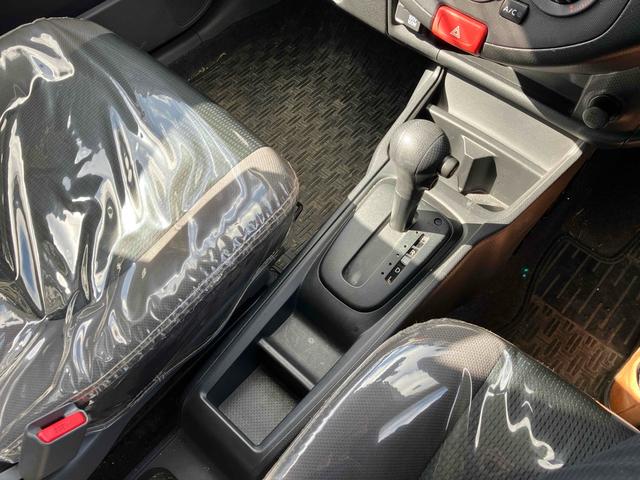 ＮＶ１５０ＡＤ ＶＥ　ＥＴＣ　レーンアシスト　衝突被害軽減システム　アルミホイール　キーレスエントリー　電動格納ミラー　１００Ｖ電源　ＣＶＴ　ＡＢＳ　ＥＳＣ　ミュージックプレイヤー接続可　エアコン　パワーウィンドウ（19枚目）