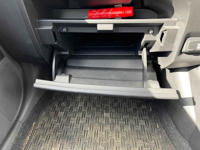 ＮＶ１５０ＡＤ ＶＥ　ＥＴＣ　レーンアシスト　衝突被害軽減システム　アルミホイール　キーレスエントリー　電動格納ミラー　１００Ｖ電源　ＣＶＴ　ＡＢＳ　ＥＳＣ　ミュージックプレイヤー接続可　エアコン　パワーウィンドウ（22枚目）