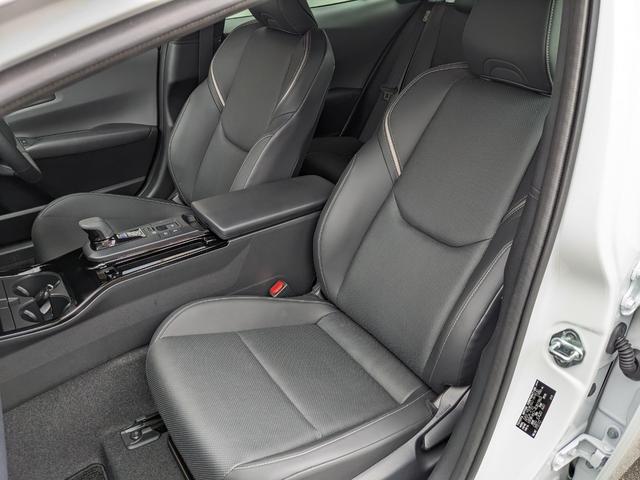 プリウス Z 2.0 Z 純正12.3インチナビ 全周囲モニター BSM シートヒーター ベンチレーション 電動リアゲート ETC メモリー付きパワーシート パーキングアシスト AC100V(36枚目)