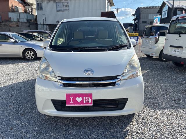 ムーヴ Ｌ　４ＷＤ　ＣＶＴ　運転席助手席エアバック　ＡＢＳ　ベンチシート　寒冷地仕様　エアコン　パワーステアリング　パワーウィンドウ　集中ドアロック＆リモコンキー　盗難防止装置　衝突安全ボディ（2枚目）