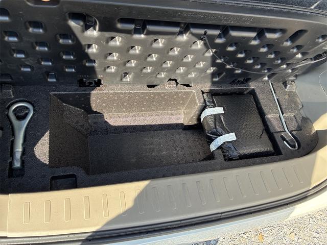 ムーヴ Ｌ　４ＷＤ　ＣＶＴ　運転席助手席エアバック　ＡＢＳ　ベンチシート　寒冷地仕様　エアコン　パワーステアリング　パワーウィンドウ　集中ドアロック＆リモコンキー　盗難防止装置　衝突安全ボディ（24枚目）