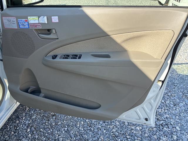 ムーヴ Ｌ　４ＷＤ　ＣＶＴ　運転席助手席エアバック　ＡＢＳ　ベンチシート　寒冷地仕様　エアコン　パワーステアリング　パワーウィンドウ　集中ドアロック＆リモコンキー　盗難防止装置　衝突安全ボディ（29枚目）