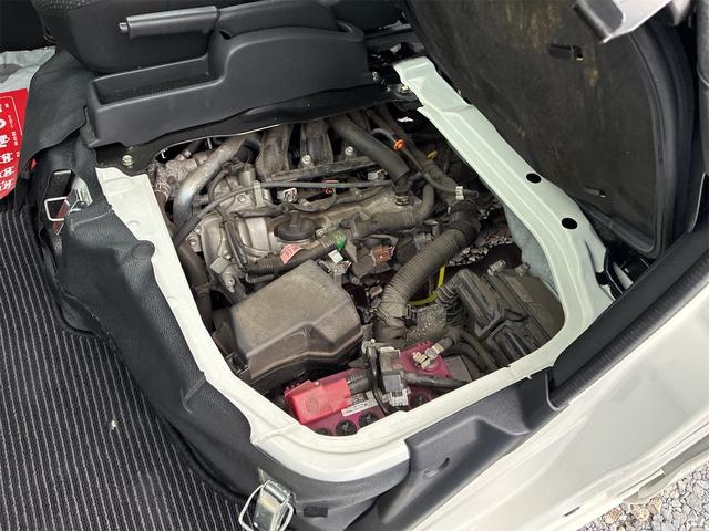 ピクシスバン デラックス　ＳＡＩＩＩ　４ＷＤ　オートマチック車　運転支援システムスマートアシストＩＩＩ　エアコン　パワーステアリング　前席パワーウインドウ　後席両側スライド　純正ラジオ（28枚目）