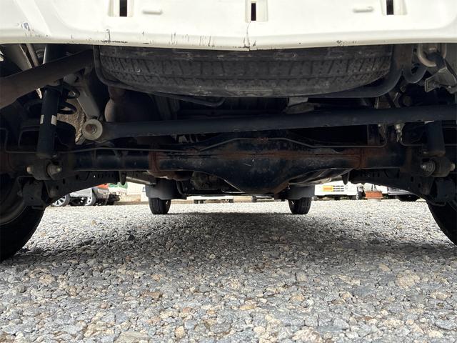 ピクシスバン デラックス　ＳＡＩＩＩ　４ＷＤ　オートマチック車　運転支援システムスマートアシストＩＩＩ　エアコン　パワーステアリング　前席パワーウインドウ　後席両側スライド　純正ラジオ（42枚目）