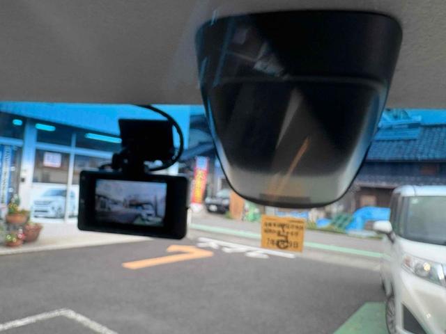 N-BOX G・Lパッケージ 8インチナビ ドラレコ ETC バックカメラ 両側電動スライドドア クリアランスソナー 衝突被害軽減システム オートライト スマートキー アイドリングストップ 電動格納ミラー ベンチシート 禁煙車(13枚目)