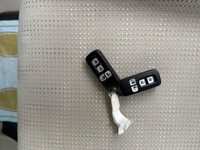 N-BOX G・Lパッケージ 8インチナビ ドラレコ ETC バックカメラ 両側電動スライドドア クリアランスソナー 衝突被害軽減システム オートライト スマートキー アイドリングストップ 電動格納ミラー ベンチシート 禁煙車(16枚目)