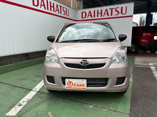 ミラ Ｘスペシャル　フルタイム４ＷＤ　５速マニュアル　禁煙車　記録簿　セキュリティアラーム　パワーウインドウ　エアバック　マニュアルエアコン　ＡＢＳ　パワステ　衝突安全ボディ　リヤワイパー　キーレス（3枚目）