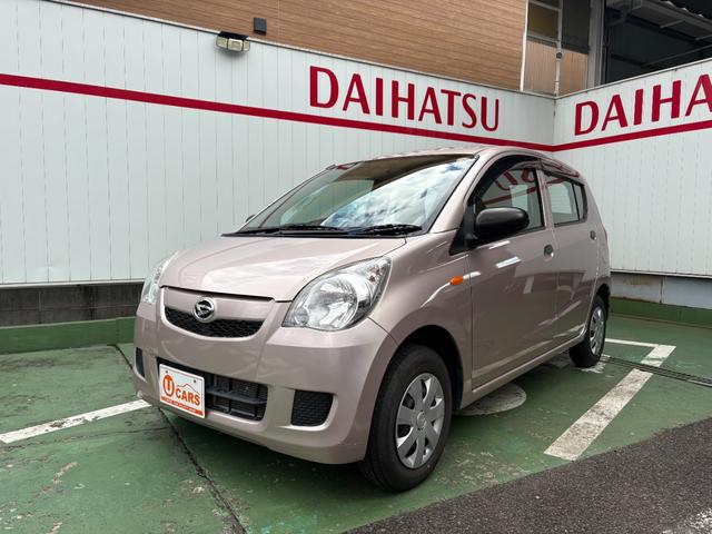 ミラ Ｘスペシャル　フルタイム４ＷＤ　５速マニュアル　禁煙車　記録簿　セキュリティアラーム　パワーウインドウ　エアバック　マニュアルエアコン　ＡＢＳ　パワステ　衝突安全ボディ　リヤワイパー　キーレス（4枚目）