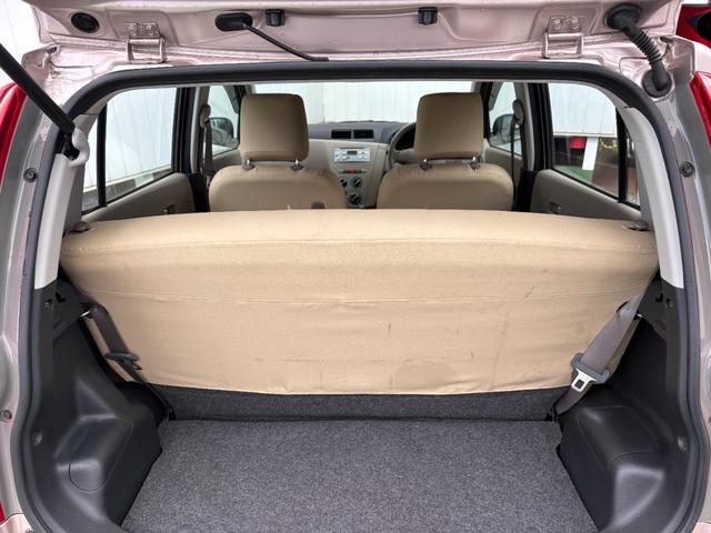 ミラ Ｘスペシャル　フルタイム４ＷＤ　５速マニュアル　禁煙車　記録簿　セキュリティアラーム　パワーウインドウ　エアバック　マニュアルエアコン　ＡＢＳ　パワステ　衝突安全ボディ　リヤワイパー　キーレス（17枚目）