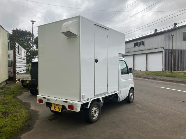 キャリイトラック ＫＣエアコン・パワステ　４ＷＤ　キッチンカー（22枚目）
