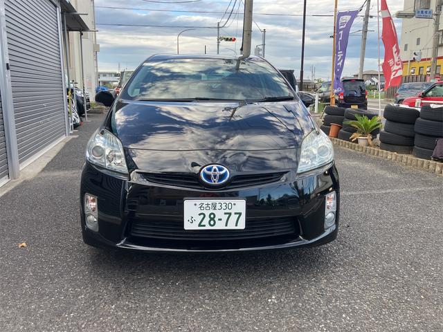 プリウス Ｓ　車検２年付　ＥＴＣ　Ｂｌｕｅｔｏｏｔｈ　記録簿　バックカメラ　ナビ　ＴＶ　アルミホイール　オートライト　ＣＶＴ　スマートキー　電動格納ミラー　盗難防止システム　ＣＤ　ＤＶＤ再生（13枚目）