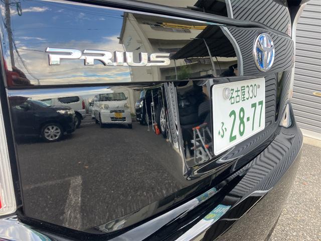 プリウス Ｓ　車検２年付　ＥＴＣ　Ｂｌｕｅｔｏｏｔｈ　記録簿　バックカメラ　ナビ　ＴＶ　アルミホイール　オートライト　ＣＶＴ　スマートキー　電動格納ミラー　盗難防止システム　ＣＤ　ＤＶＤ再生（58枚目）