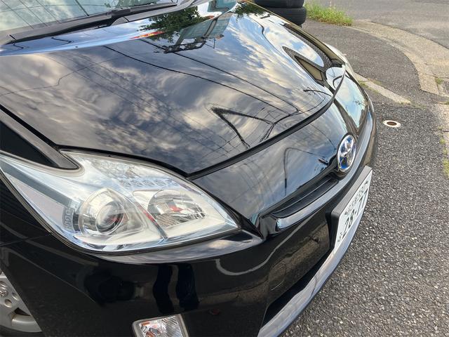 プリウス Ｓ　車検２年付　ＥＴＣ　Ｂｌｕｅｔｏｏｔｈ　記録簿　バックカメラ　ナビ　ＴＶ　アルミホイール　オートライト　ＣＶＴ　スマートキー　電動格納ミラー　盗難防止システム　ＣＤ　ＤＶＤ再生（74枚目）
