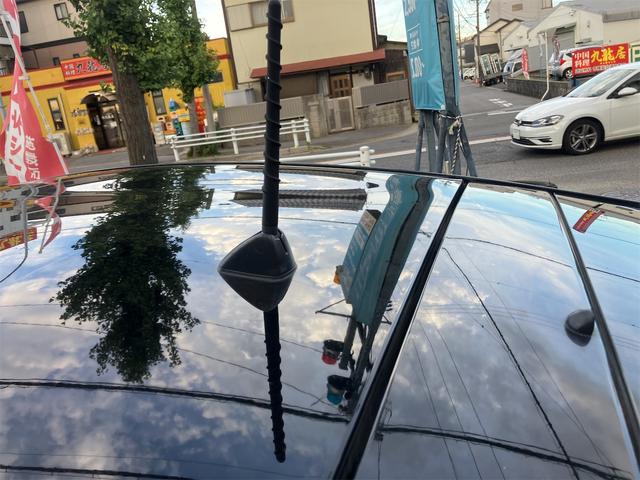 プリウス Ｓ　車検２年付　ＥＴＣ　Ｂｌｕｅｔｏｏｔｈ　記録簿　バックカメラ　ナビ　ＴＶ　アルミホイール　オートライト　ＣＶＴ　スマートキー　電動格納ミラー　盗難防止システム　ＣＤ　ＤＶＤ再生（80枚目）