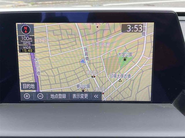 クラウンハイブリッド ＲＳアドバンス　ＥＴＣ　クリアランスソナー　レーンアシスト　オートクルーズコントロール　パークアシスト　衝突被害軽減システム　全周囲カメラ　ナビ　ＴＶ　アルミホイール　オートマチックハイビーム　オートライト（4枚目）