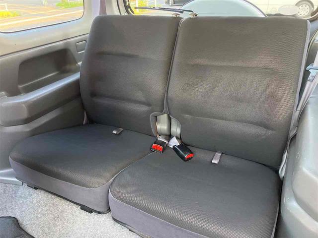ジムニー ワイルドウインド　４ＷＤ　キーレスエントリー　ＡＴ　ＡＢＳ　ＣＤ　ＭＤ　カセット　アルミホイール　衝突安全ボディ　エアコン　パワーウィンドウ（10枚目）