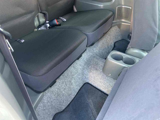 ジムニー ワイルドウインド　４ＷＤ　キーレスエントリー　ＡＴ　ＡＢＳ　ＣＤ　ＭＤ　カセット　アルミホイール　衝突安全ボディ　エアコン　パワーウィンドウ（43枚目）