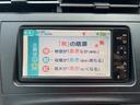 プリウス Ｓ　車検２年付　ＥＴＣ　Ｂｌｕｅｔｏｏｔｈ　記録簿　バックカメラ　ナビ　ＴＶ　アルミホイール　オートライト　ＣＶＴ　スマートキー　電動格納ミラー　盗難防止システム　ＣＤ　ＤＶＤ再生（5枚目）