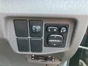 Ｓ　車検２年付　ＥＴＣ　Ｂｌｕｅｔｏｏｔｈ　記録簿　バックカメラ　ナビ　ＴＶ　アルミホイール　オートライト　ＣＶＴ　スマートキー　電動格納ミラー　盗難防止システム　ＣＤ　ＤＶＤ再生（9枚目）