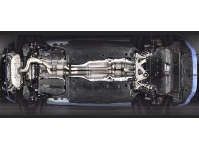 ベースグレード パノラマサンルーフ/RSスポーツエキゾーストシステム/純19インチAW/スピードリミッター280km/n/ブラックアウディring&ブラックスタイリングPKG/ワイヤレスチャージ(18枚目)